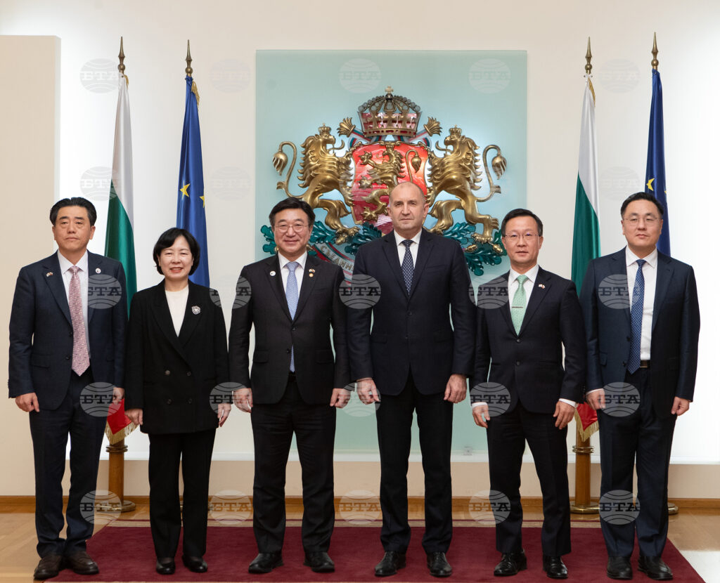 President radev confers with republic of korea's minister of interior and safety 2025