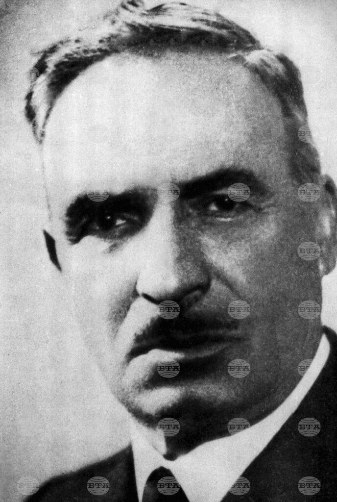 Two-day public farewell in sofia after writer elin pelin’s death in 1949 2025