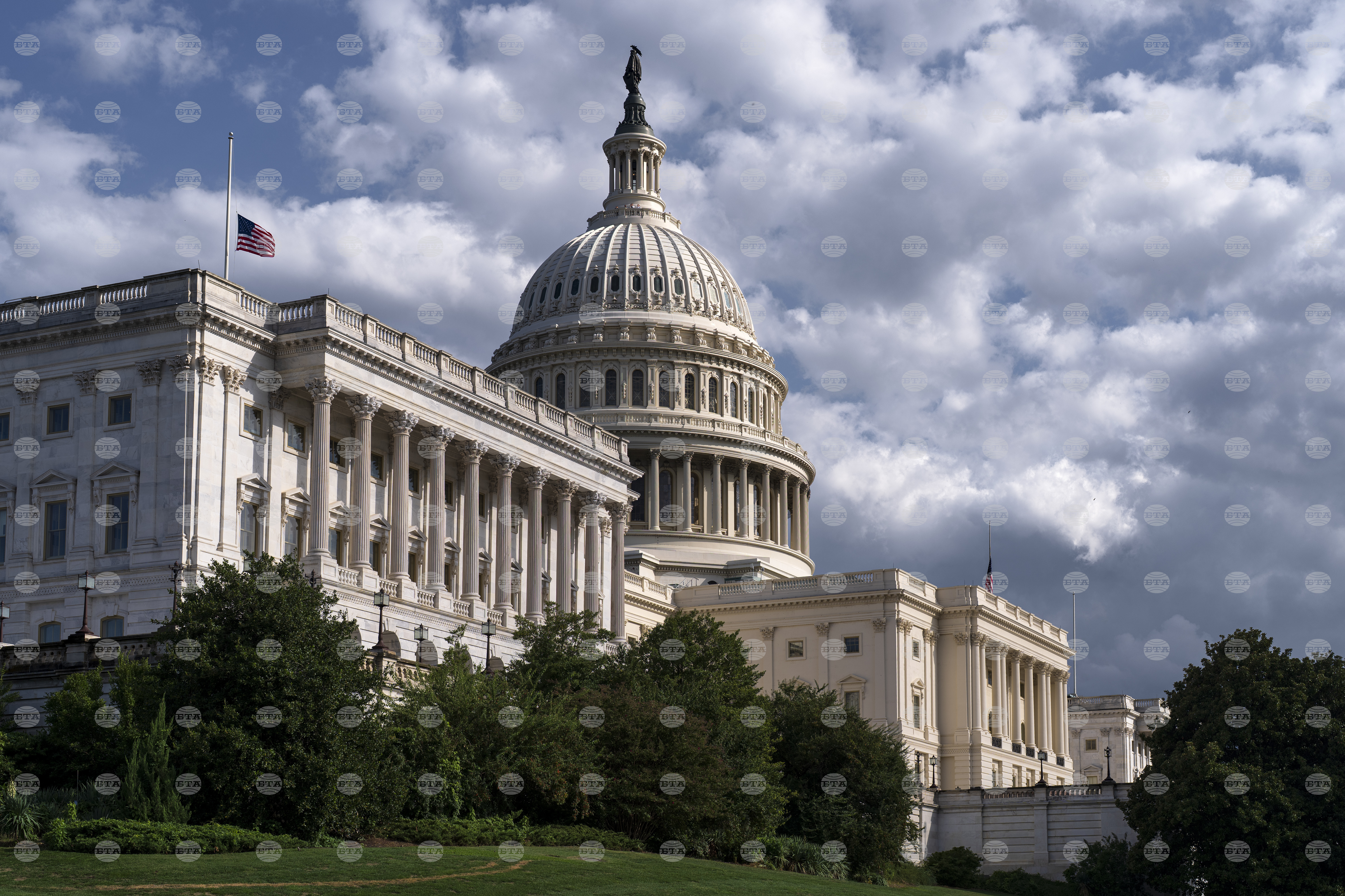 House representatives seek us house representatives seek investigation into bulgarians death in ice custody 2025 2026 world news from bulgaria balgarianovinite. Com balgarianovinite. Com members of the us house of representatives have called for an immediate and transparent... Us house representatives seek investigation into bulgarian’s death in ice custody 2025 balgarianovinite. Com 2025-12-19 18:50:00 house representatives seek us house representatives seek investigation into bulgarian’s death in ice custody 2025 investigative journalism and investigative reporting news agency burgas bulgaria
