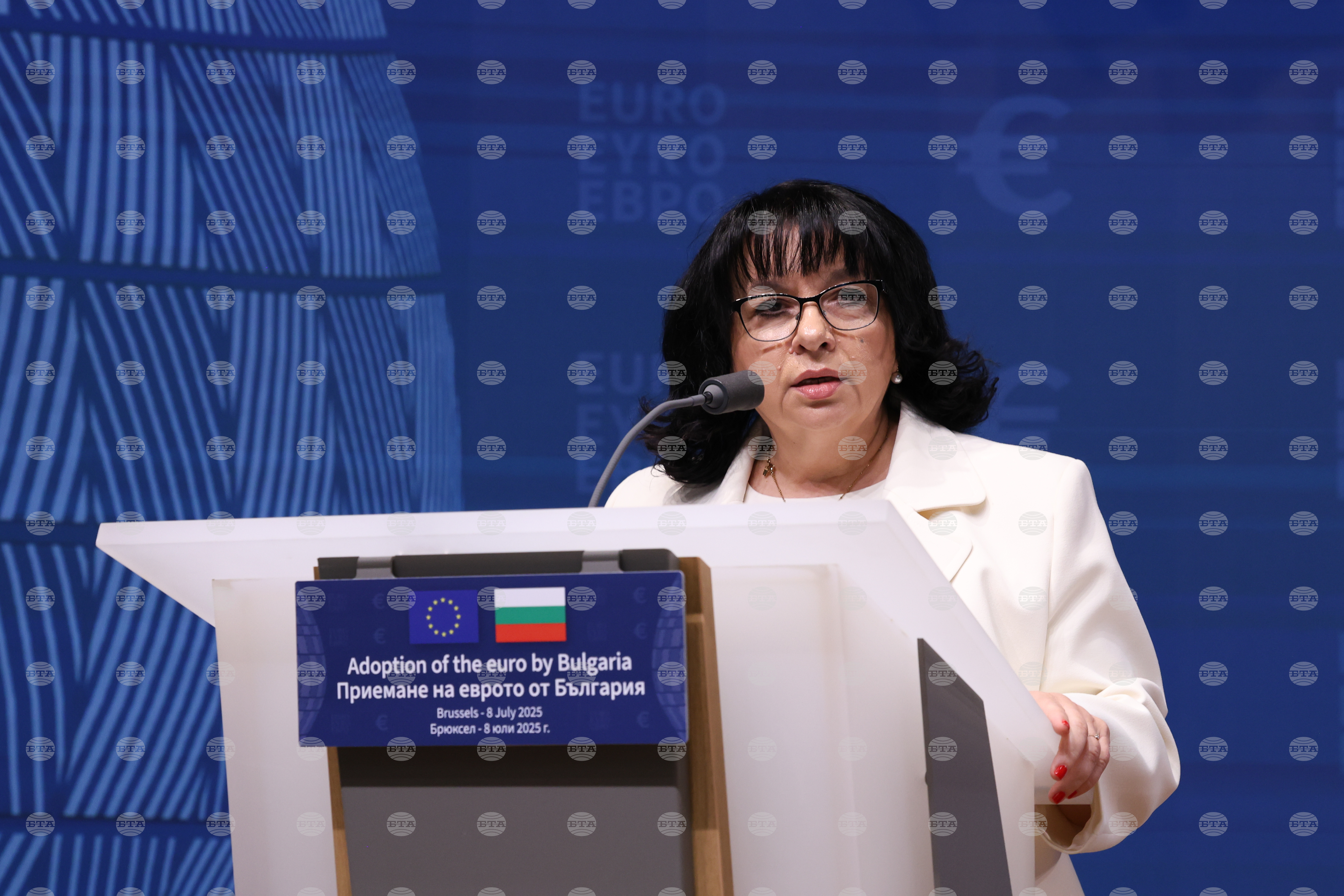 Finance minister finance minister petkova public support for euro consistently exceeds opposition 2026 2026 world news from bulgaria balgarianovinite. Com balgarianovinite. Com through nearly 2,000 informational events and meetings for various target groups across the... Finance minister petkova: public support for euro consistently exceeds opposition 2026 balgarianovinite. Com 2026-01-19 19:56:00 finance minister finance minister petkova: public support for euro consistently exceeds opposition 2026 investigative journalism and investigative reporting news agency burgas bulgaria