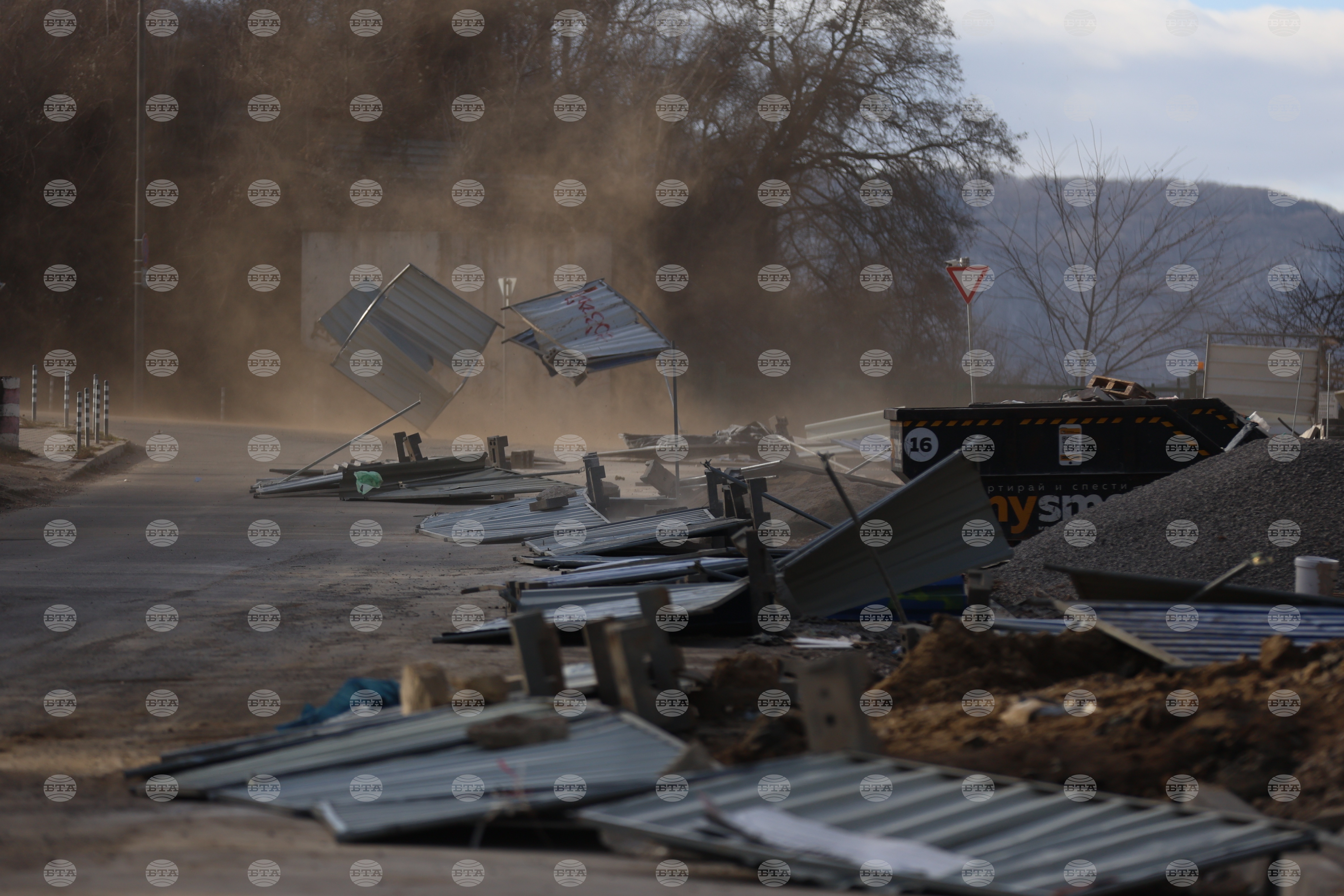Trees hurricane force winds disrupt flights fell trees claim life 2025 2026 world news from bulgaria balgarianovinite. Com balgarianovinite. Com hurricane-force winds swept across parts of bulgaria over the weekend, causing damage,... Hurricane-force winds disrupt flights, fell trees, claim life 2025 balgarianovinite. Com 2026-01-04 19:47:22 trees hurricane-force winds disrupt flights, fell trees, claim life 2025 investigative journalism and investigative reporting news agency burgas bulgaria
