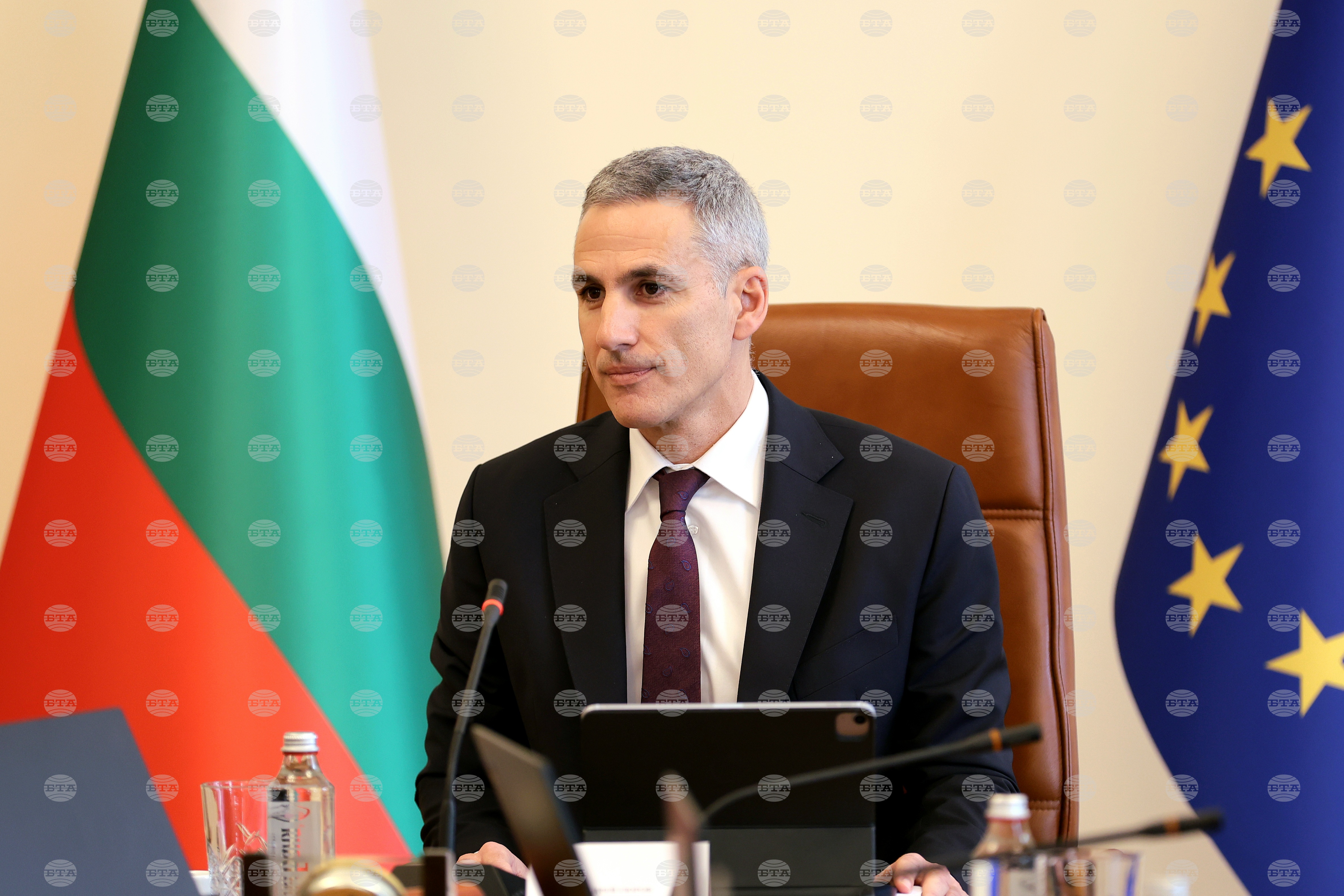 Caretaker pm to convene security council after israeli attack on iran 2026 | bulgaria 2026 world news from bulgaria - balgarianovinite. Com Bulgaria caretaker convene security council after israe 2026 world news from bulgaria balgarianovinite. Com the caretaker prime minister has decided to convene the security council later on saturday,... Caretaker pm to convene security council after israeli attack on iran 2026 българия новините balgarianovinite. Com 2026-02-28 09:00:00 bulgaria caretaker pm to convene security council after israeli attack on iran 2026 investigative journalism and investigative reporting news agency burgas bulgaria