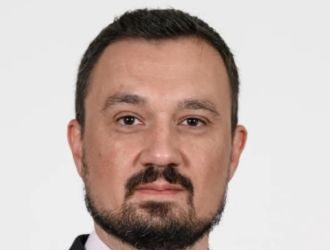 Гюлев е новият dobromer gyulev noviyat oblasten upravitel bur 1 2026 новините от българия добромир гюлев е назначен за областен управител на област бургас. Завършил е су &bdquo;св. Климент... Добромер гюлев е новият областен управител на бургас 2026 българия новините balgarianovinite. Com 2026-02-23 19:04:29 гюлев е новият добромер гюлев е новият областен управител на бургас 2026 информационна агенция за разследваща журналистика и разследващ репортаж бургас, българия