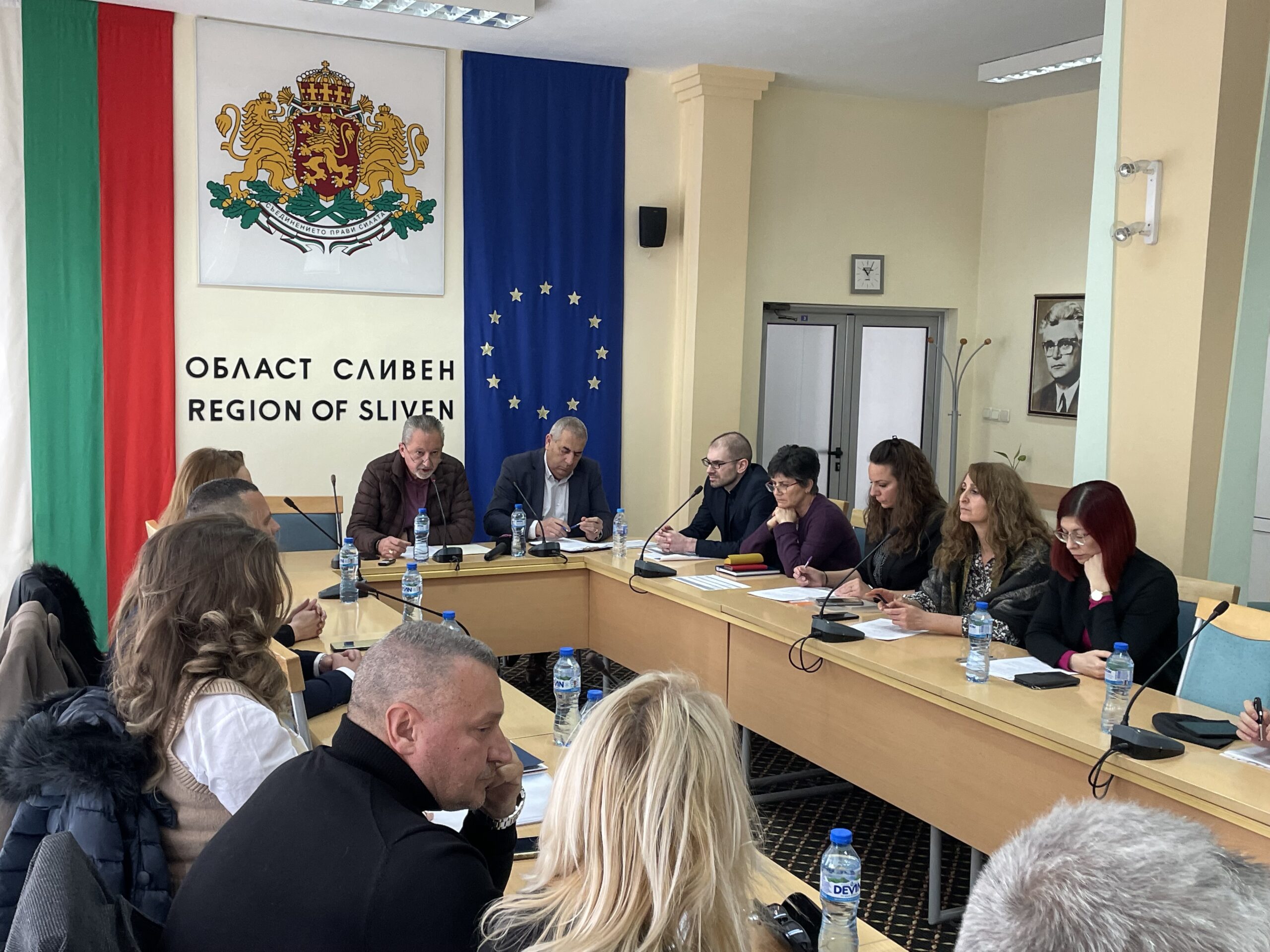 Рик сливен dve kandidaturite predsedatel rik sliven 2026 4 2026 новините от българия политическите сили в сливен договориха заместник-председателите на районната избирателна комисия (рик) – сливен на... Две са кандидатурите за председател на рик – сливен 2026 българия новините balgarianovinite. Com 2026-02-22 12:11:11 рик сливен две са кандидатурите за председател на рик – сливен 2026 информационна агенция за разследваща журналистика и разследващ репортаж бургас, българия