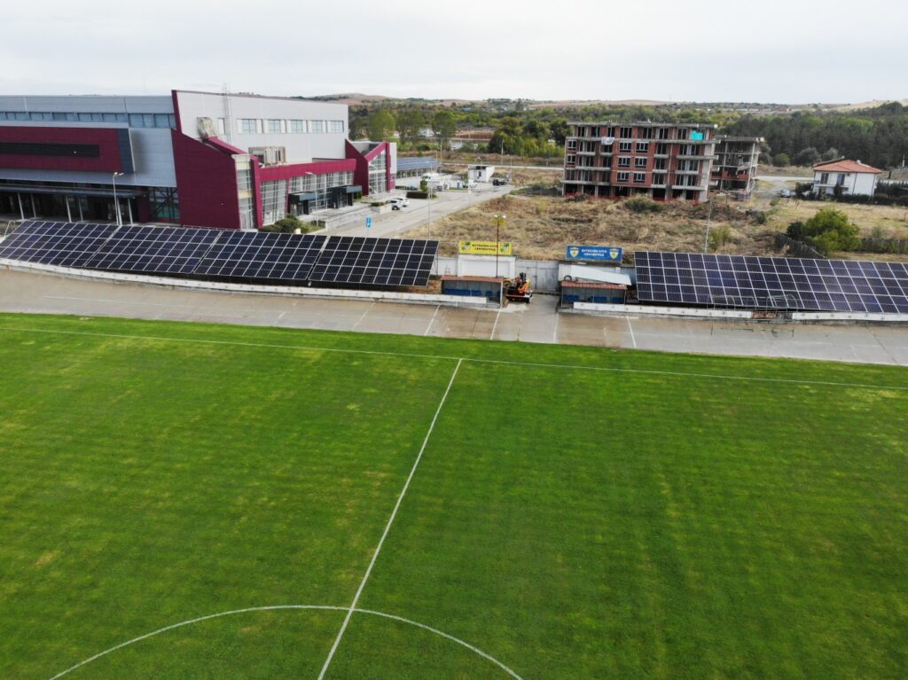 Проект енергийно обновяване fotovoltaichni tsentrali sobstveno potreblenie 2 2026 новините от българия на финално събитие в рамките на проект „енергийно обновяване на публичен сграден фонд за спорт в община... Фотоволтаични централи за собствено потребление са изградени на спортни обекти по проект „енергийно обновяване на публичен сграден фонд за спорт в община свиленград“ 2026 българия новините balgarianovinite. Com 2026-02-19 17:27:51 проект енергийно обновяване фотоволтаични централи за собствено потребление са изградени на спортни обекти по проект „енергийно обновяване на публичен сграден фонд за спорт в община свиленград“ 2026 информационна агенция за разследваща журналистика и разследващ репортаж бургас, българия