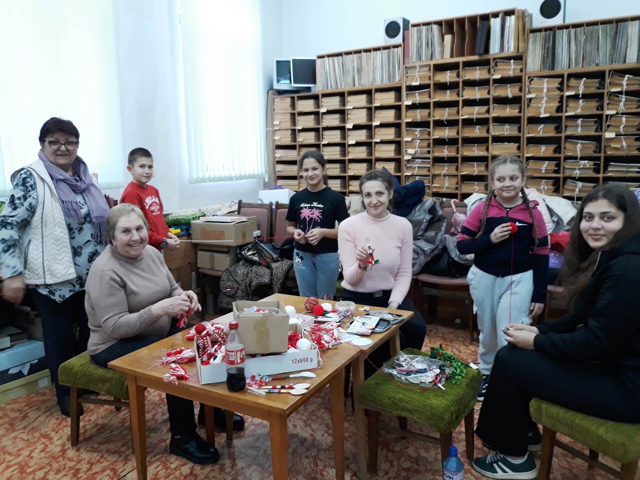 Изложба на мартенички izlozhba martenichki obshtinska biblioteka pet 2 2026 новините от българия в навечерието на 1 март в общинска библиотека „п. Матеев“ бе открита тематична изложба на мартенички, посветена на... Изложба на мартенички в общинска библиотека „петър матеев“ – котел 2026 българия новините balgarianovinite. Com 2026-02-23 16:30:30 изложба на мартенички изложба на мартенички в общинска библиотека „петър матеев“ – котел 2026 информационна агенция за разследваща журналистика и разследващ репортаж бургас, българия