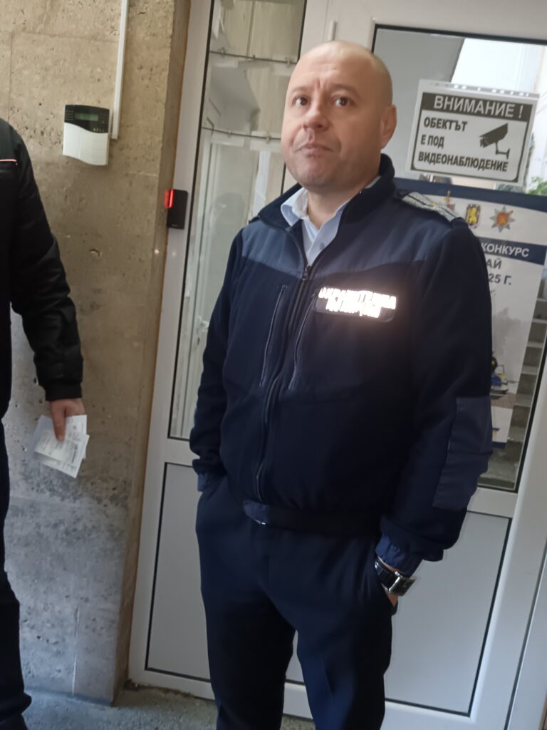 Кат благоевград masovi bezobraziya nedovolstva grazhdani kat b 3 2026 новините от българия през последните месеци сме свидетели как в кат благоевград нередностите и безобразията са в пълна сила. Тези... Масови безобразия и недоволства от граждани в кат благоевград 2026 българия новините balgarianovinite. Com 2025-12-29 14:11:07 кат благоевград масови безобразия и недоволства от граждани в кат благоевград 2026 информационна агенция за разследваща журналистика и разследващ репортаж бургас, българия