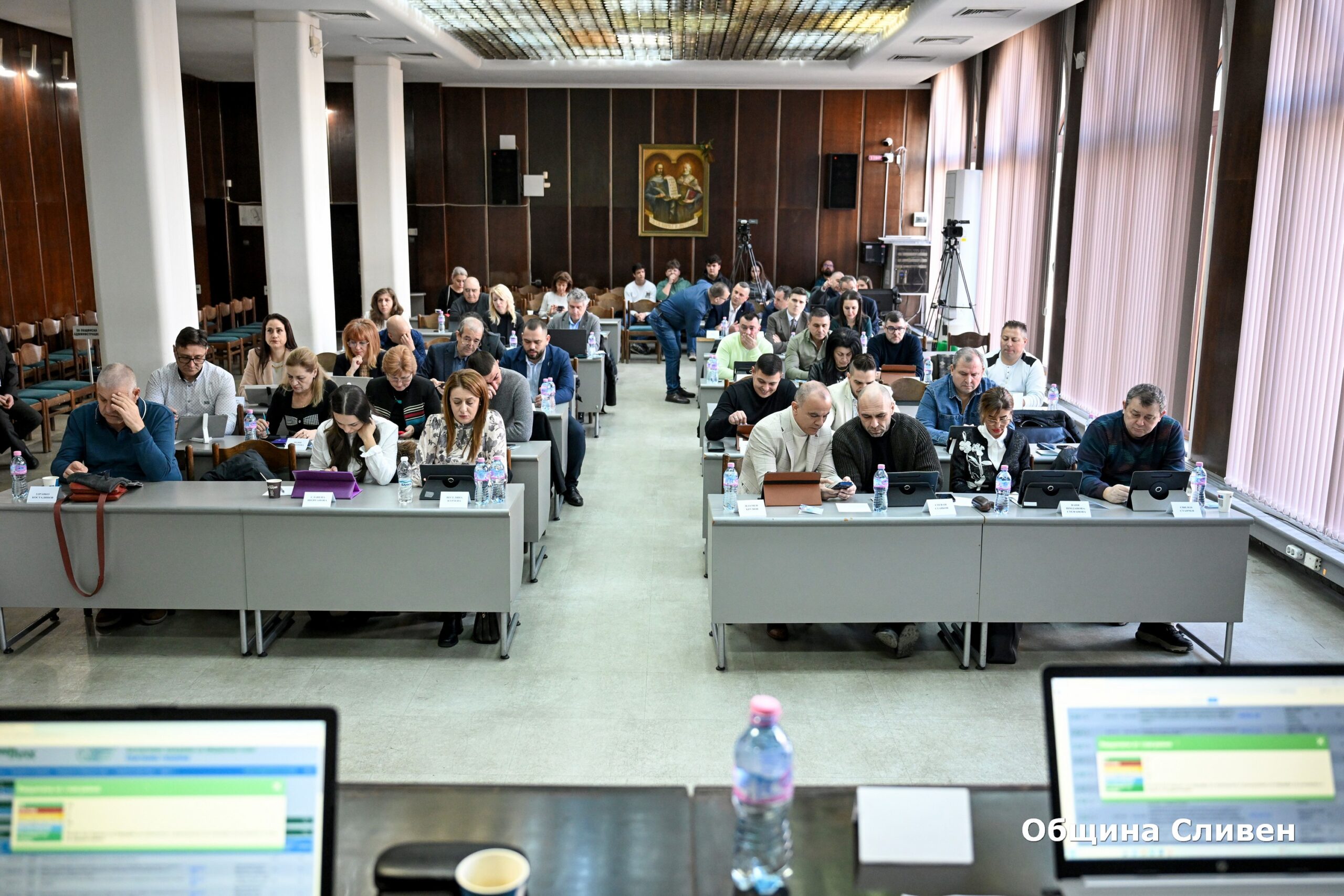 Новородено или осиновено mestniyat parlament sliven odobri promeni nare 1 2026 новините от българия с 39 гласа „за“ общинските съветници приеха измененията в наредбата за условията и реда за предоставяне на... Местният парламент в сливен одобри промени в наредбата за финансова помощ за новородено или осиновено дете 2026 българия новините balgarianovinite. Com 2026-02-26 11:02:07 новородено или осиновено местният парламент в сливен одобри промени в наредбата за финансова помощ за новородено или осиновено дете 2026 информационна агенция за разследваща журналистика и разследващ репортаж бургас, българия