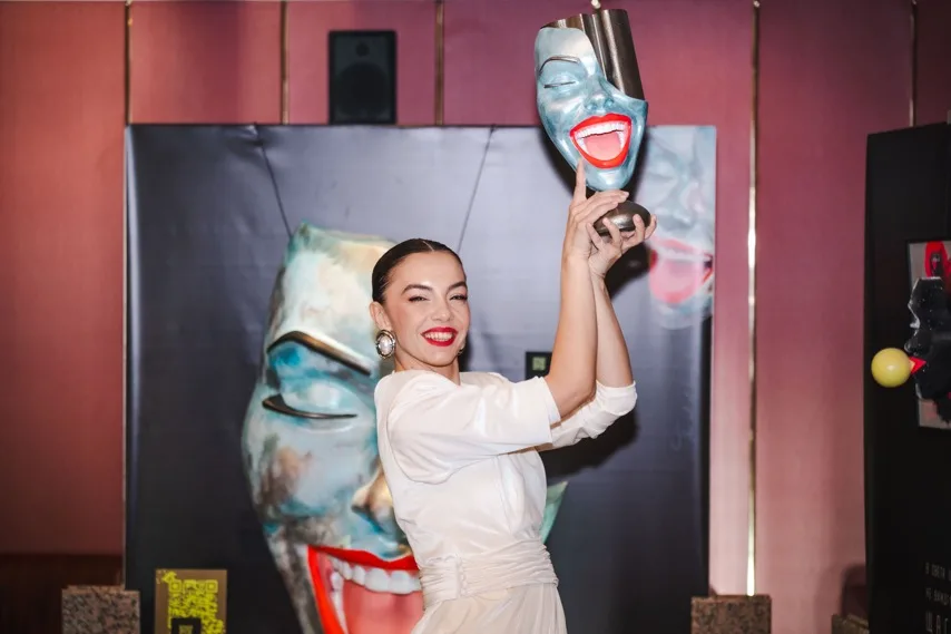 Modernista art откри първата си самостоятелна изложба „the art of being happy“ 2026 | modernista art откри 2026 новините от българия - bulgarianovinite. Com Modernista art откри modernista art otkri parvata samostoyatelna iz 6 2026 новините от българия първата самостоятелна изложба на modernista art by marina stankova – „the art of being happy“, бе открита в... Modernista art откри първата си самостоятелна изложба „the art of being happy“ 2026 българия новините balgarianovinite. Com 2026-02-24 11:52:22 modernista art откри modernista art откри първата си самостоятелна изложба „the art of being happy“ 2026 информационна агенция за разследваща журналистика и разследващ репортаж бургас, българия