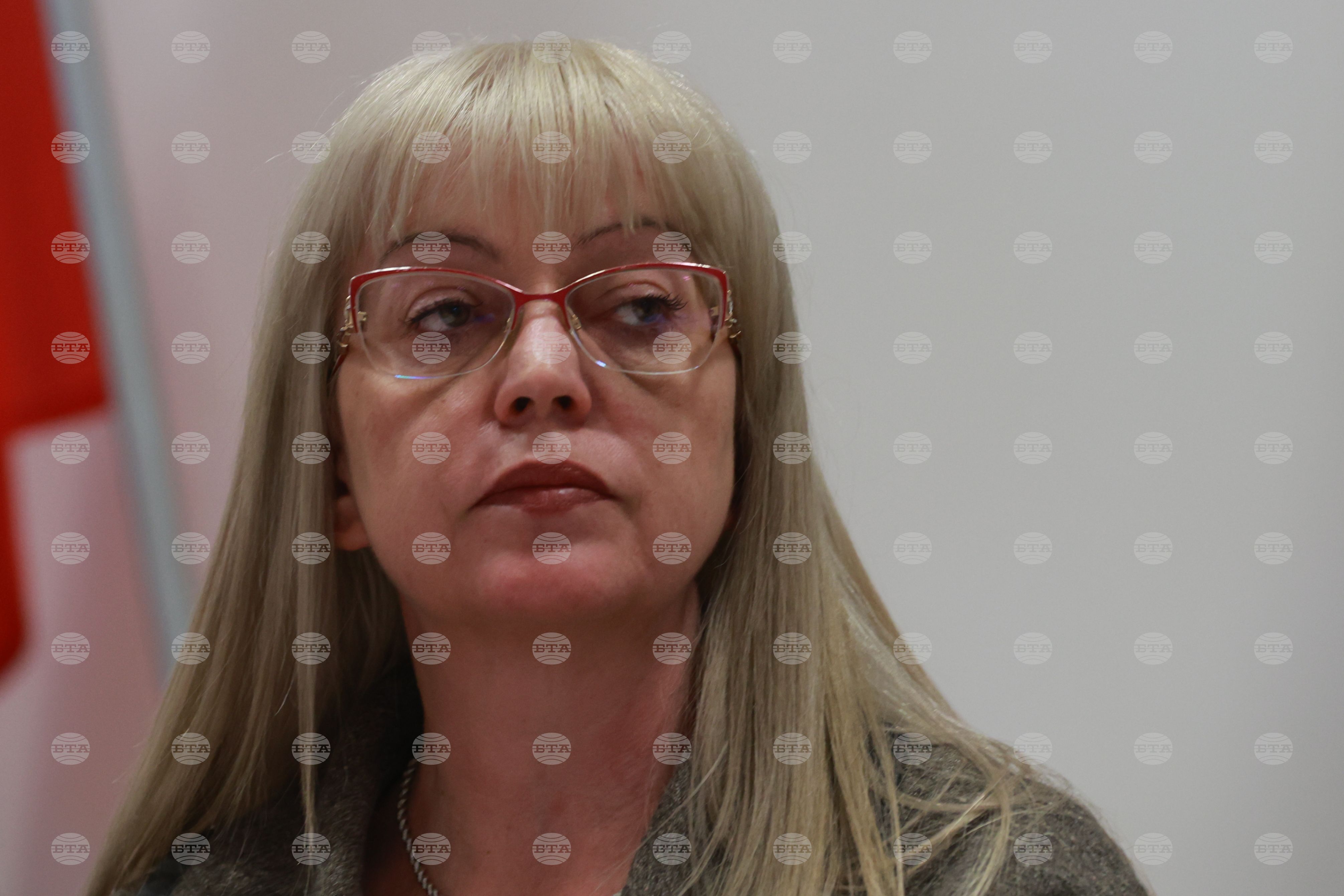 Prosecutor nikolova other people were present petrohan lodge night 2026 world news from bulgaria balgarianovinite. Com balgarianovinite. Com there were no other people present at the petrohan mountain lodge on the night when three... No other people were present at petrohan lodge on night of three deaths, evidence points to suicide, authorities say 2026 balgarianovinite. Com 2026-02-18 11:37:00 prosecutor nikolova no other people were present at petrohan lodge on night of three deaths, evidence points to suicide, authorities say 2026 investigative journalism and investigative reporting news agency burgas bulgaria