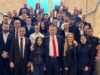 Пеевски разведе младежи от Варна в Музея на Сглобката 2026 Пеевски разведе младежи от Варна в Музея на Сглобката 2026
