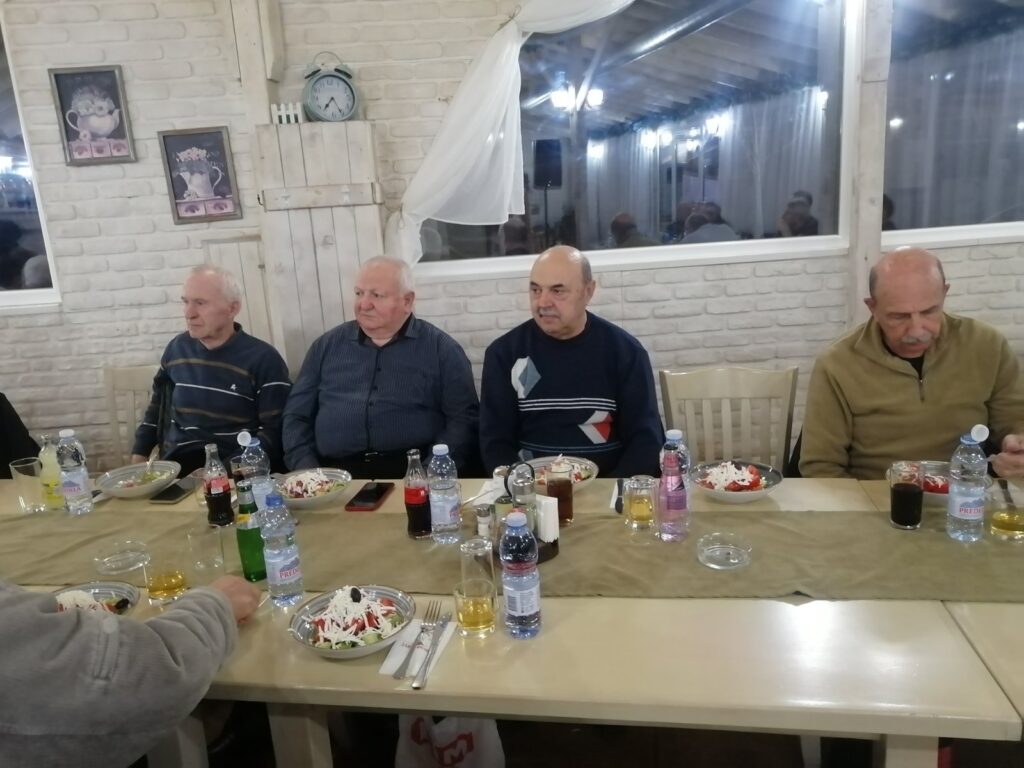 Полковник васил василев polkovnik vasil vasilev preizbran predsedatel 13 2026 новините от българия о. З. Полковник васил василев бе преизбран за председател на запасното войнство в свиленград. Това стана снощи,... Полковник васил василев бе преизбран за председател на свиленградската организация на съюза на офицерите и сержантите от запаса и резерва 2026 българия новините balgarianovinite. Com 2026-02-20 15:28:41 полковник васил василев полковник васил василев бе преизбран за председател на свиленградската организация на съюза на офицерите и сержантите от запаса и резерва 2026 информационна агенция за разследваща журналистика и разследващ репортаж бургас, българия