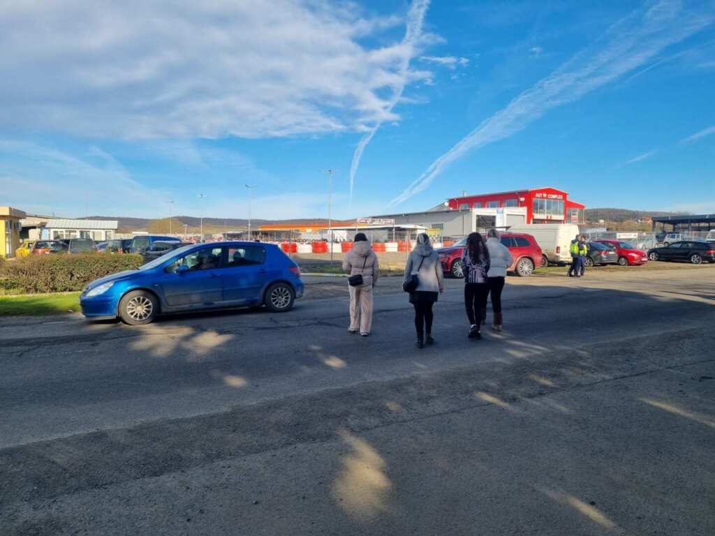 Ремонт на пътя protest iskane remont patya burgas kableshkovo 2 2026 новините от българия жители на каблешково на протест заради пътя към слънчев бряг, готови са да го блокират жители на град каблешково... Протест с искане за ремонт на пътя бургас- каблешково 2026 българия новините balgarianovinite. Com 2026-02-24 07:14:29 ремонт на пътя протест с искане за ремонт на пътя бургас- каблешково 2026 информационна агенция за разследваща журналистика и разследващ репортаж бургас, българия
