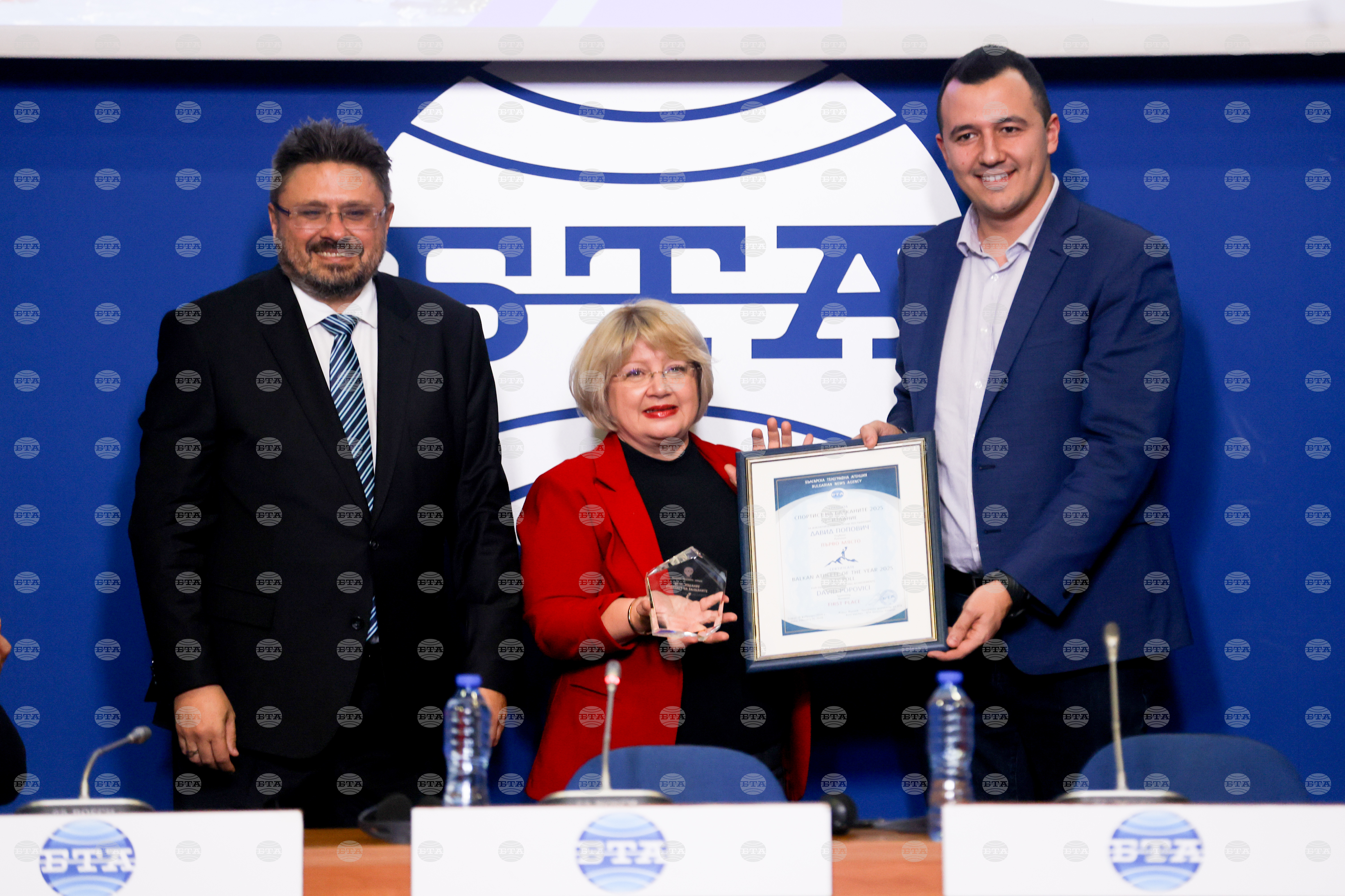 Example for all romania ambassador says david popovici fantast 2026 world news from bulgaria balgarianovinite. Com balgarianovinite. Com as she received the balkan athlete of year award on behalf of romanian swimmer david popovici... Romania's ambassador says david popovici is fantastic athlete who sets example for all generations 2026 balgarianovinite. Com 2026-02-16 18:03:00 example for all romania's ambassador says david popovici is fantastic athlete who sets example for all generations 2026 investigative journalism and investigative reporting news agency burgas bulgaria
