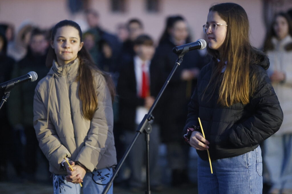 Поклонение в памет tarzhestveno poklonenie pamet vasil levski pro 6 2026 новините от българия тържествено поклонение в памет на васил левски се проведе тази вечер пред паметника на героя в свиленград. В... Тържествено поклонение в памет на васил левски се проведе в свиленград 2026 българия новините balgarianovinite. Com 2026-02-18 23:53:45 поклонение в памет тържествено поклонение в памет на васил левски се проведе в свиленград 2026 информационна агенция за разследваща журналистика и разследващ репортаж бургас, българия