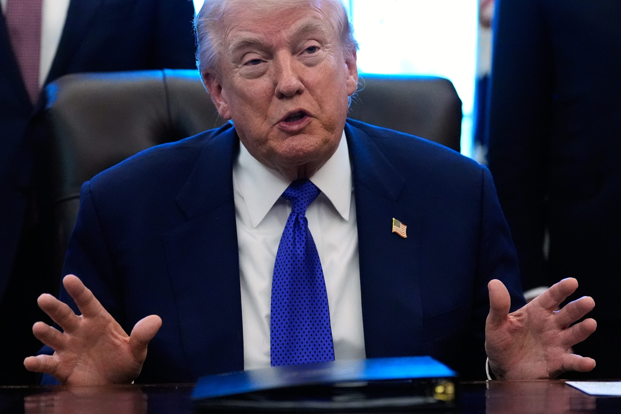 Trump refuses to apologize for posting racist ai video of the obamas: ‘i didn’t make a mistake’ 2026 | make a mistake 2026 world news from bulgaria - balgarianovinite. Com Make a mistake trump refuses apologize for posting racist vid 2026 world news from bulgaria balgarianovinite. Com balgarianovinite. Com ap photo/alex brandon
during a friday gaggle with the press aboard air force one en route to... Trump refuses to apologize for posting racist ai video of the obamas: ‘i didn’t make a mistake’ 2026 balgarianovinite. Com 2026-02-07 02:23:03 make a mistake trump refuses to apologize for posting racist ai video of the obamas: ‘i didn’t make a mistake’ 2026 investigative journalism and investigative reporting news agency burgas bulgaria