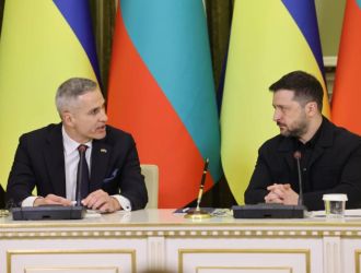 Balgariya ukrayna podpisaha godishno sporazume 1 2026 новините от българия българия и украйна подписаха 10-годишно споразумение за сигурност, което предвижда и съвместно производство в... България и украйна подписаха 10-годишно споразумение за сигурност 2026 българия новините balgarianovinite. Com 2026-03-30 18:16:27 българия и украйна подписаха 10-годишно споразумение за сигурност 2026 информационна агенция за разследваща журналистика и разследващ репортаж бургас, българия