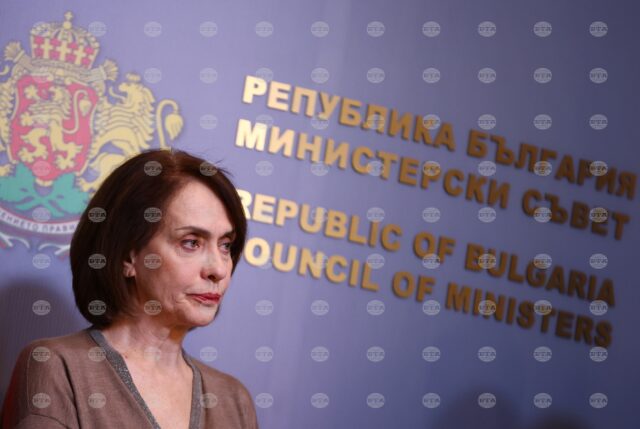First Evacuation Flights for Bulgarians in Middle East to Take Place Wednesday, Foreign Minister Says 2026