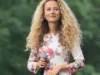 “Гиздавата” Деси Добрева на 45 г.: Няма спирка за любовта към музиката 2026 "Гиздавата" Деси Добрева на 45 г.: Няма спирка за любовта към музиката 2026