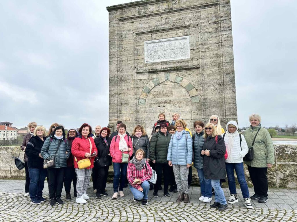 Istoricheski muzey svilengrad pradstavi turist 2 2026 новините от българия туристи от хасково преминаха по, предложения от исторически музей – свиленград, маршрут „история и... Исторически музей – свиленград прадстави на туристи от хасково маршрута „история и памет“ 2026 българия новините balgarianovinite. Com 2026-03-28 19:24:57 исторически музей – свиленград прадстави на туристи от хасково маршрута „история и памет“ 2026 информационна агенция за разследваща журналистика и разследващ репортаж бургас, българия