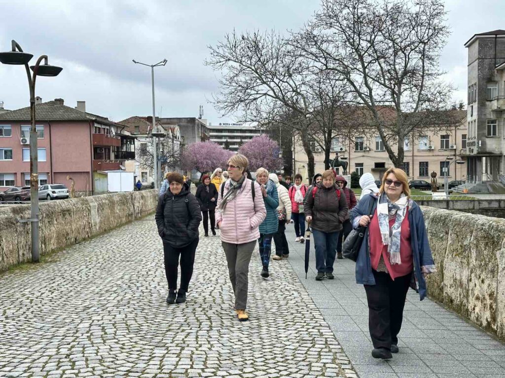Istoricheski muzey svilengrad pradstavi turist 3 2026 новините от българия туристи от хасково преминаха по, предложения от исторически музей – свиленград, маршрут „история и... Исторически музей – свиленград прадстави на туристи от хасково маршрута „история и памет“ 2026 българия новините balgarianovinite. Com 2026-03-28 19:24:57 исторически музей – свиленград прадстави на туристи от хасково маршрута „история и памет“ 2026 информационна агенция за разследваща журналистика и разследващ репортаж бургас, българия