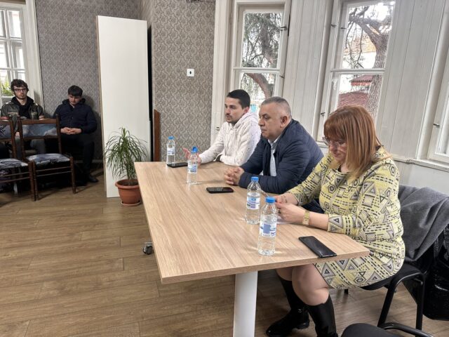 КМЕТЪТ СТЕФАН РАДЕВ УЧАСТВА В СРЕЩА ЗА КАРИЕРНОТО ОРИЕНТИРАНЕ НА УЧЕНИЦИ ОТ 12 КЛАС 2026