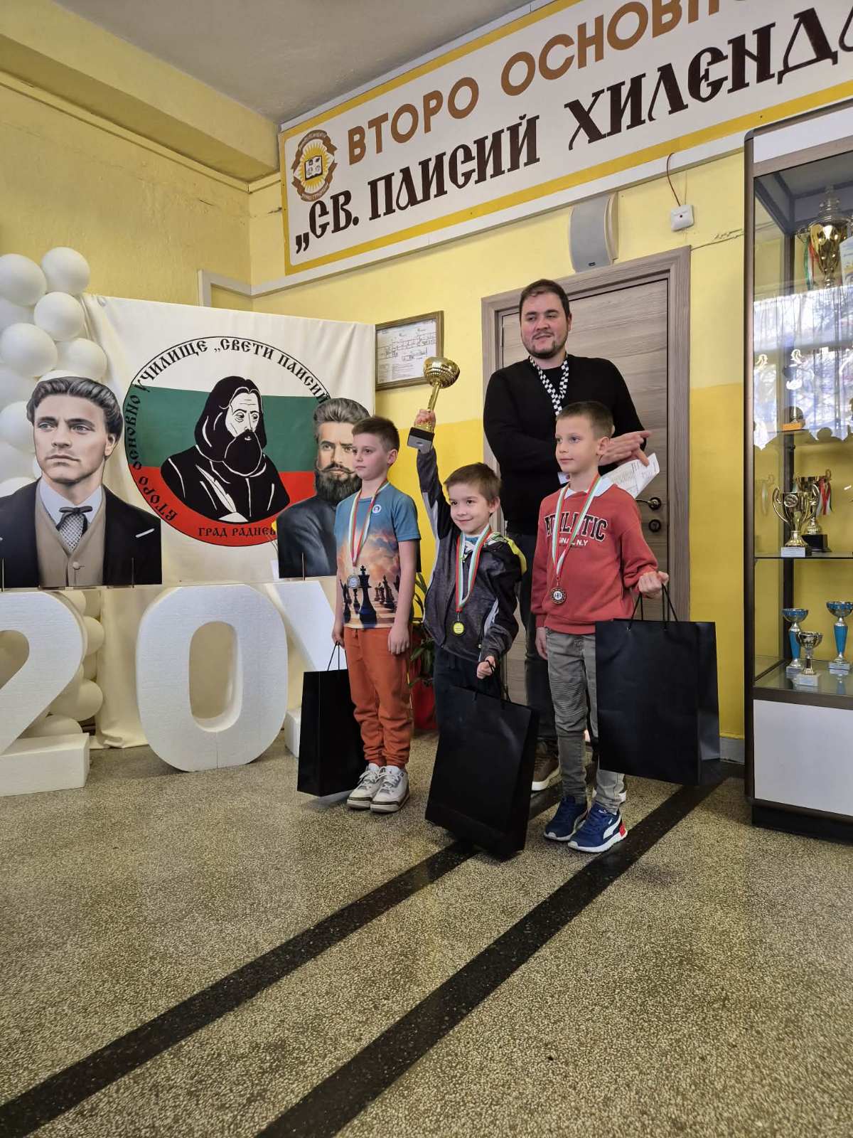 7 от 7 за мартин бакалски от шк „сините камъни“ 2026 | бакалски от сините 2026 новините от българия - bulgarianovinite. Com Бакалски от сините martin bakalski shk sinite kamani 2026 21 2026 новините от българия отличен уикенд за „шк сините камъни“ – 7 медала от турнир „свобода“ в раднево! Чудесен шахматен уикенд отново за... 7 от 7 за мартин бакалски от шк „сините камъни“ 2026 българия новините balgarianovinite. Com 2026-03-02 11:51:25 бакалски от сините 7 от 7 за мартин бакалски от шк „сините камъни“ 2026 информационна агенция за разследваща журналистика и разследващ репортаж бургас, българия