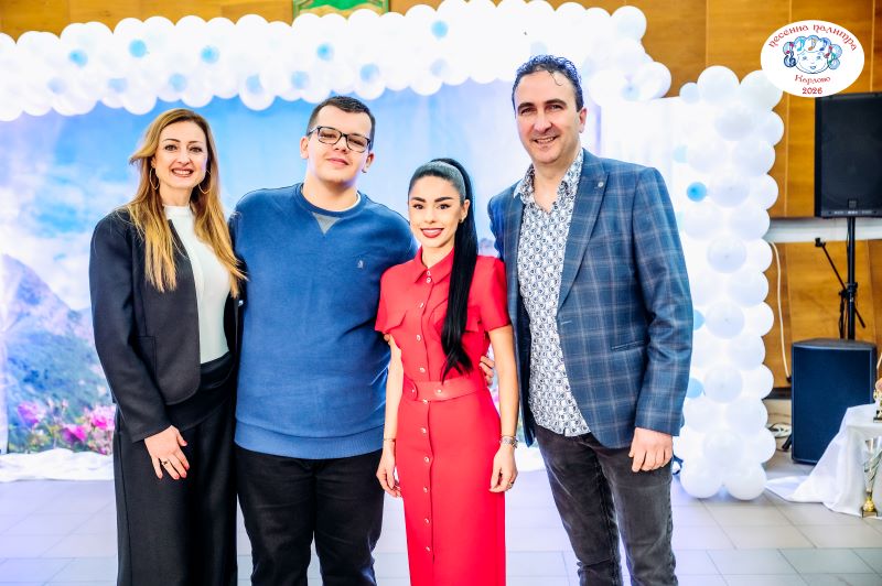 Mirela miteva plovdiv poluchi golyamata nagrad 3 2026 новините от българия 9-годишната мирела митева&nbsp; от пловдив е носител на най-голямата награда – наградата на кмета на община... Мирела митева от пловдив получи голямата награда на националния конкурс „песенна палитра“ в карлово  2026 българия новините balgarianovinite. Com 2026-03-02 14:25:40 мирела митева от пловдив получи голямата награда на националния конкурс „песенна палитра“ в карлово  2026 информационна агенция за разследваща журналистика и разследващ репортаж бургас, българия