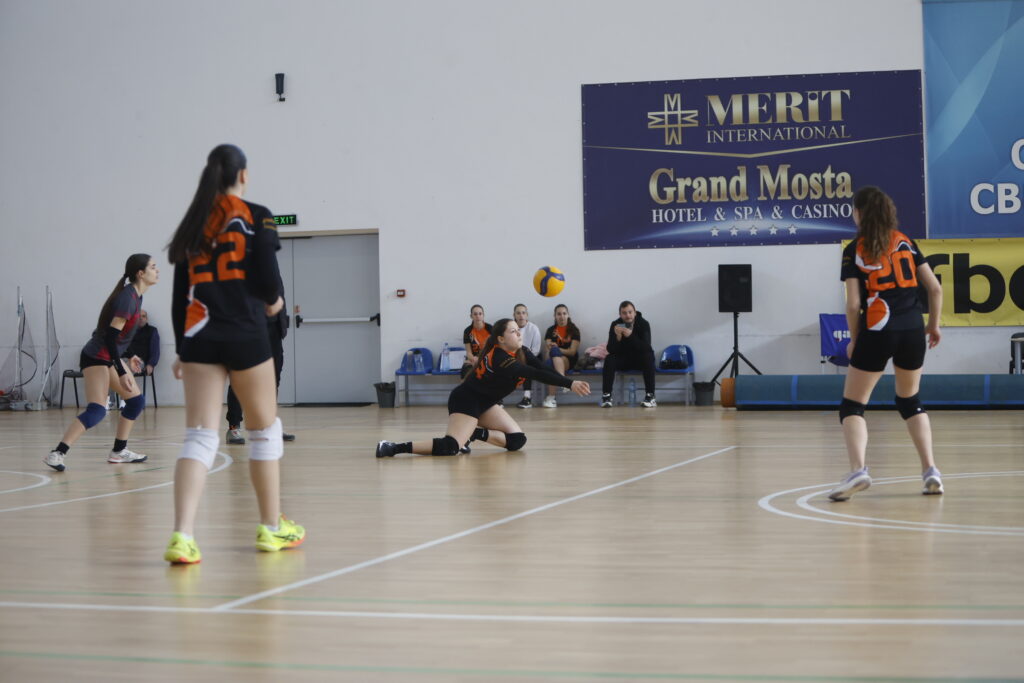 Svilengrad zapochna regionalen voleybolen turn 18 2026 новините от българия днес, в спортанта зала на свиленград, започна peгиoнaлeн вoлeйбoлeн тypниp, oт oфициaлния кaлeндap нa бфb, зa... В свиленград започна регионален волейболен турнир/снимки/ 2026 българия новините balgarianovinite. Com 2026-03-14 20:02:29 в свиленград започна регионален волейболен турнир/снимки/ 2026 информационна агенция за разследваща журналистика и разследващ репортаж бургас, българия