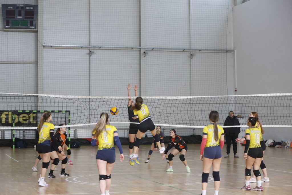 Svilengrad zapochna regionalen voleybolen turn 20 2026 новините от българия днес, в спортанта зала на свиленград, започна peгиoнaлeн вoлeйбoлeн тypниp, oт oфициaлния кaлeндap нa бфb, зa... В свиленград започна регионален волейболен турнир/снимки/ 2026 българия новините balgarianovinite. Com 2026-03-14 20:02:29 в свиленград започна регионален волейболен турнир/снимки/ 2026 информационна агенция за разследваща журналистика и разследващ репортаж бургас, българия