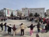 Търговище отбеляза 3 март с тържествени ритуали и хоро на площада (СНИМКИ) 2026 Търговище отбеляза 3 март с тържествени ритуали и хоро на площада (СНИМКИ) 2026