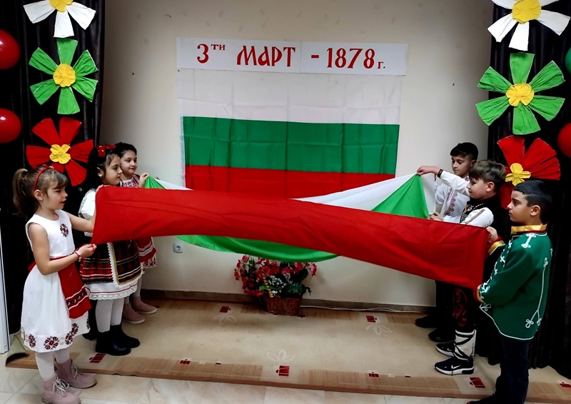 Tarzhestven kontsert narodno chitalishte zora 2 2026 новините от българия с тържествен концерт по случай трети март, народно читалище „зора-1990г. “ село победа отбеляза 148г. От... С тържествен концерт народно читалище „зора-1990г. “, победа отбеляза трети март 2026 българия новините balgarianovinite. Com 2026-03-03 10:43:28 с тържествен концерт народно читалище „зора-1990г. “, победа отбеляза трети март 2026 информационна агенция за разследваща журналистика и разследващ репортаж бургас, българия