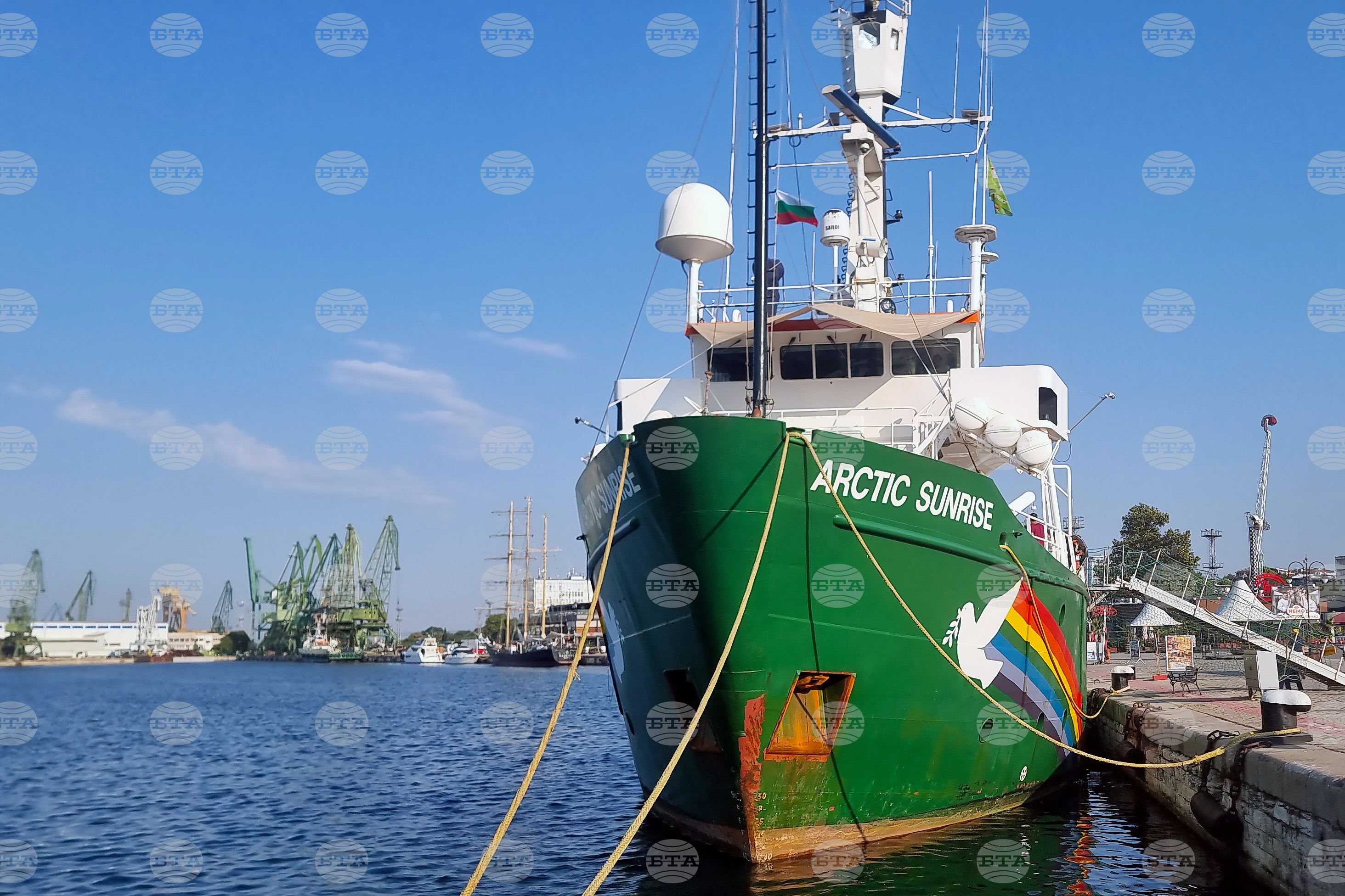 Greenpeace icebreaker arctic sunrise dock burg 2026 world news from bulgaria balgarianovinite. Com greenpeace's icebreaker arctic sunrise will dock in burgas on september 5 and will be open to... Greenpeace icebreaker arctic sunrise to dock in burgas on september 5 2026 българия новините balgarianovinite. Com 2026-08-31 11:42:39 greenpeace icebreaker arctic sunrise to dock in burgas on september 5 2026 investigative journalism and investigative reporting news agency burgas bulgaria