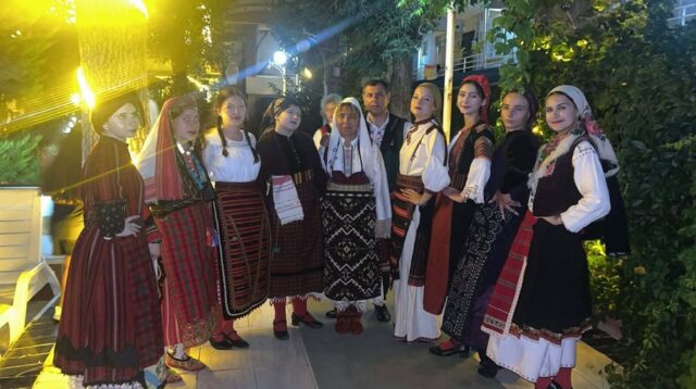 Шуменски самодейци с голямата награда на международен фестивал в Истанбул 2026
