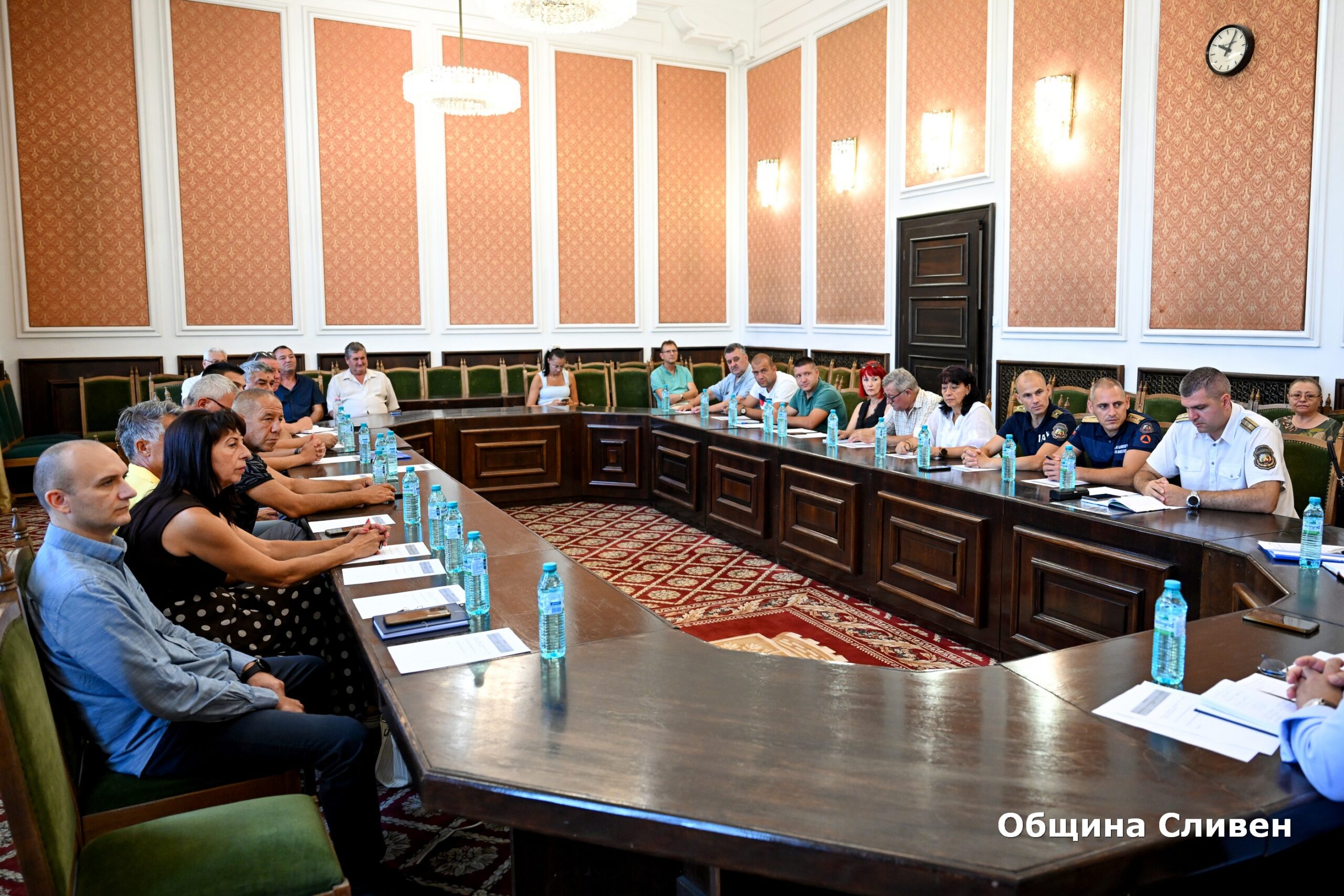 Stefan radev spazvat protivopozharnite pravila 1 2026 новините от българия засилване на превенцията и контрола заради зачестилите пожари в условията на високите летни температури, обсъди... Стефан радев: да се спазват противопожарните правила и всички да пазим от инциденти! 2026 българия новините balgarianovinite. Com 2026-08-12 10:54:55 стефан радев: да се спазват противопожарните правила и всички да пазим от инциденти! 2026 информационна агенция за разследваща журналистика и разследващ репортаж бургас, българия