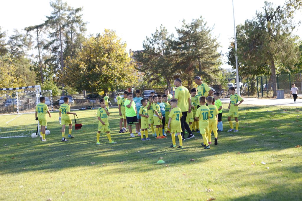 2026 | sport 2026 новините от българия - bulgarianovinite. Com Sport 2026 1345 2026 новините от българия стадион „бурденис” в квартал „гебран” е изцяло реновиран и днес бе открит от кмета на община свиленград арх.... 2026 българия новините balgarianovinite. Com 2026-09-24 15:51:48 sport 2026 информационна агенция за разследваща журналистика и разследващ репортаж бургас, българия