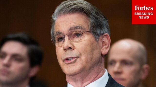 Bessent Straight Up Claims Trump’s $5K Checks Can Go Out Without Adding to the Debt 2026
