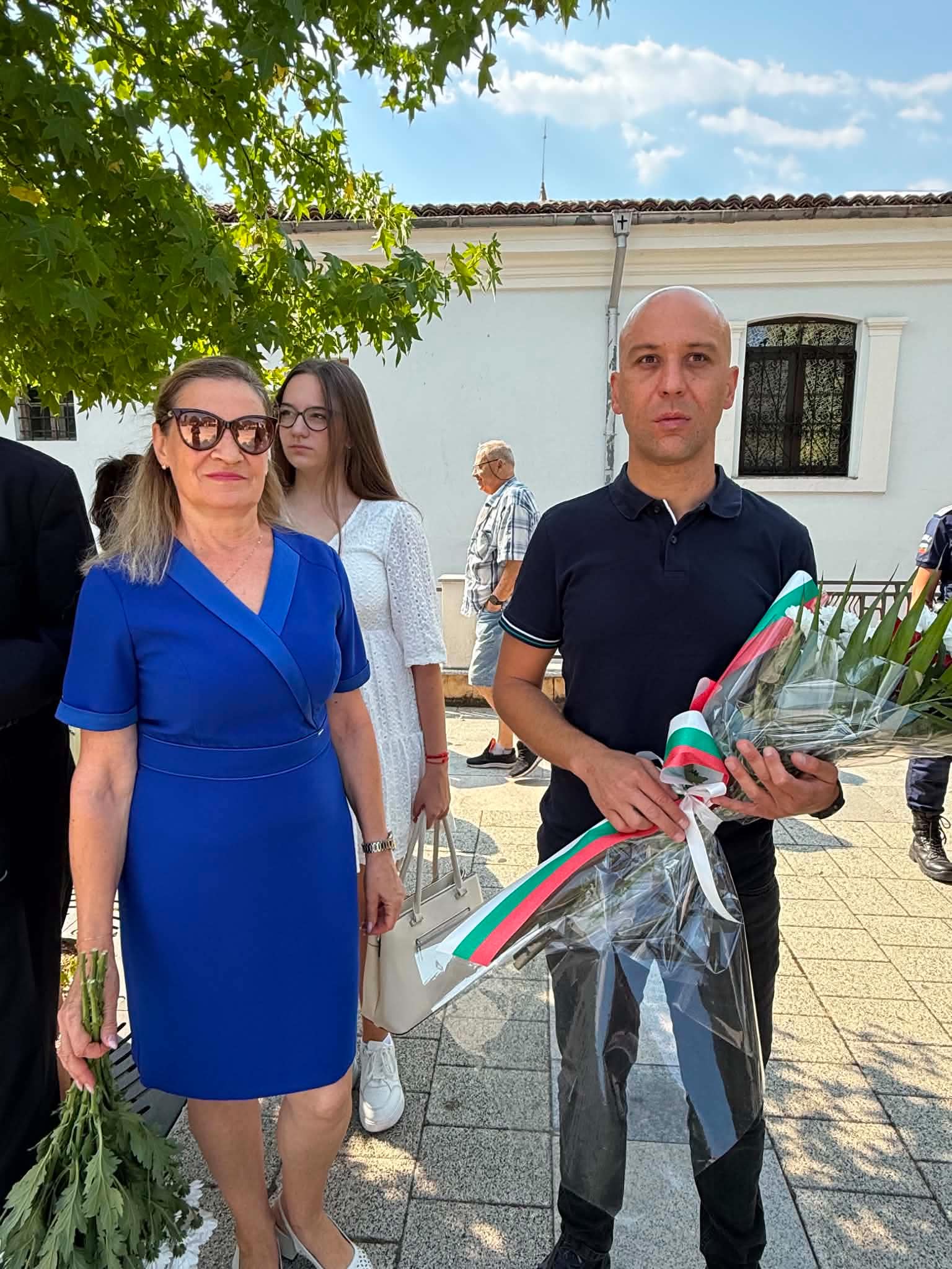 Desislava taneva neka badem dostoyni naslednit 9 2026 новините от българия сливен отбеляза 141-а години от съединението на княжество българия с източна румелия. Представители на областната... Десислава танева: нека бъдем достойни наследници на поколенията, които доказаха, че съединението прави силата 2026 българия новините balgarianovinite. Com 2026-09-06 12:50:41 десислава танева: нека бъдем достойни наследници на поколенията, които доказаха, че съединението прави силата 2026 информационна агенция за разследваща журналистика и разследващ репортаж бургас, българия