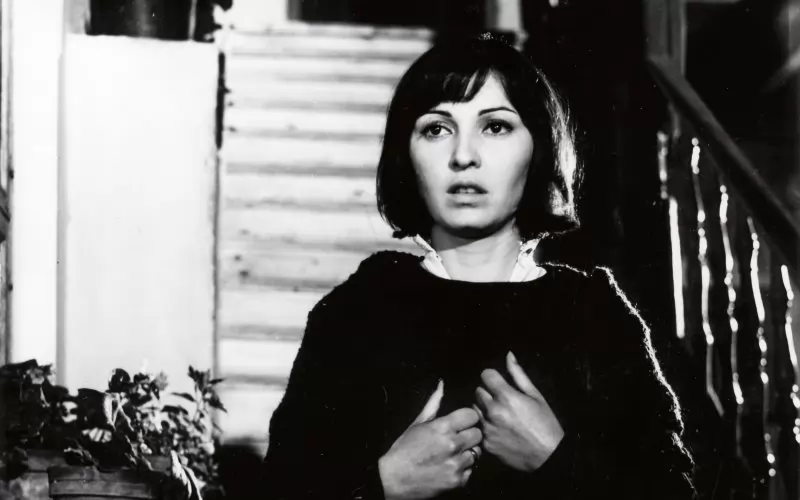 Катя паскалева esenniyat teatralen salon zapochva poklon pred 2026 новините от българия на 24 септември, от 19 часа, пред сливенската публика ще бъде представена биографичната книга „катя паскалева.... Есенният театрален салон започва с поклон пред паметта на неповторимата катя паскалева 2026 българия новините balgarianovinite. Com 2026-09-23 11:20:11 катя паскалева есенният театрален салон започва с поклон пред паметта на неповторимата катя паскалева 2026 информационна агенция за разследваща журналистика и разследващ репортаж бургас, българия