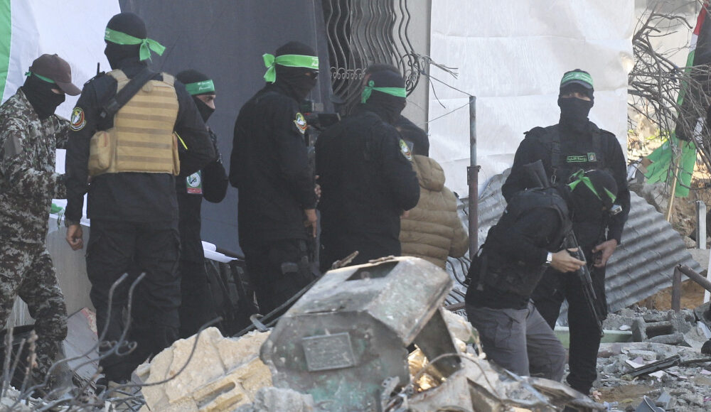 Uk gave asylum to hamas’s top guard who then plotted a terrorist attack against jews — shocking report says 2026 | asylum to hamas 2026 world news from bulgaria - balgarianovinite. Com Hamas soldiers