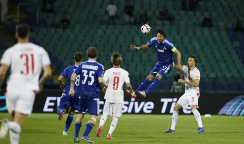 Sport levski bori zdravo zaltsburg vze trite tochki 1 2026 новините от българия левски не успя да измъкне поне точка от залцбург в първия си мач от основната фаза на лига европа. Двубоят на... Левски се бори здраво, но рб залцбург взе трите точки 2026 българия новините balgarianovinite. Com 2026-09-17 19:38:43 sport левски се бори здраво, но рб залцбург взе трите точки 2026 информационна агенция за разследваща журналистика и разследващ репортаж бургас, българия