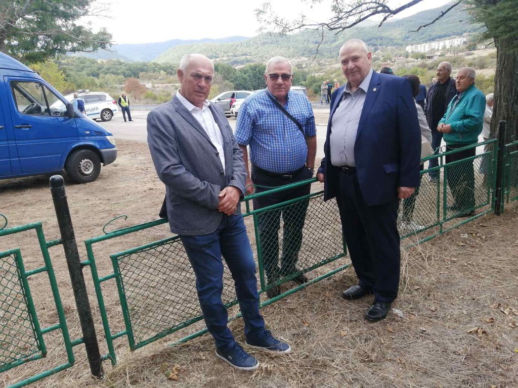 Национално тракийско поклонение „ден на тракийската памет“ се проведе край маджарово 2026 | маджарово 2026 новините от българия - bulgarianovinite. Com Маджарово natsionalno trakiysko poklonenie den trakiyska 58 2026 новините от българия тази година се навършват 113 години от разорението на тракийските българи. По традиция пред пантеона на... Национално тракийско поклонение „ден на тракийската памет“ се проведе край маджарово 2026 българия новините balgarianovinite. Com 2026-09-26 12:31:25 маджарово национално тракийско поклонение „ден на тракийската памет“ се проведе край маджарово 2026 информационна агенция за разследваща журналистика и разследващ репортаж бургас, българия