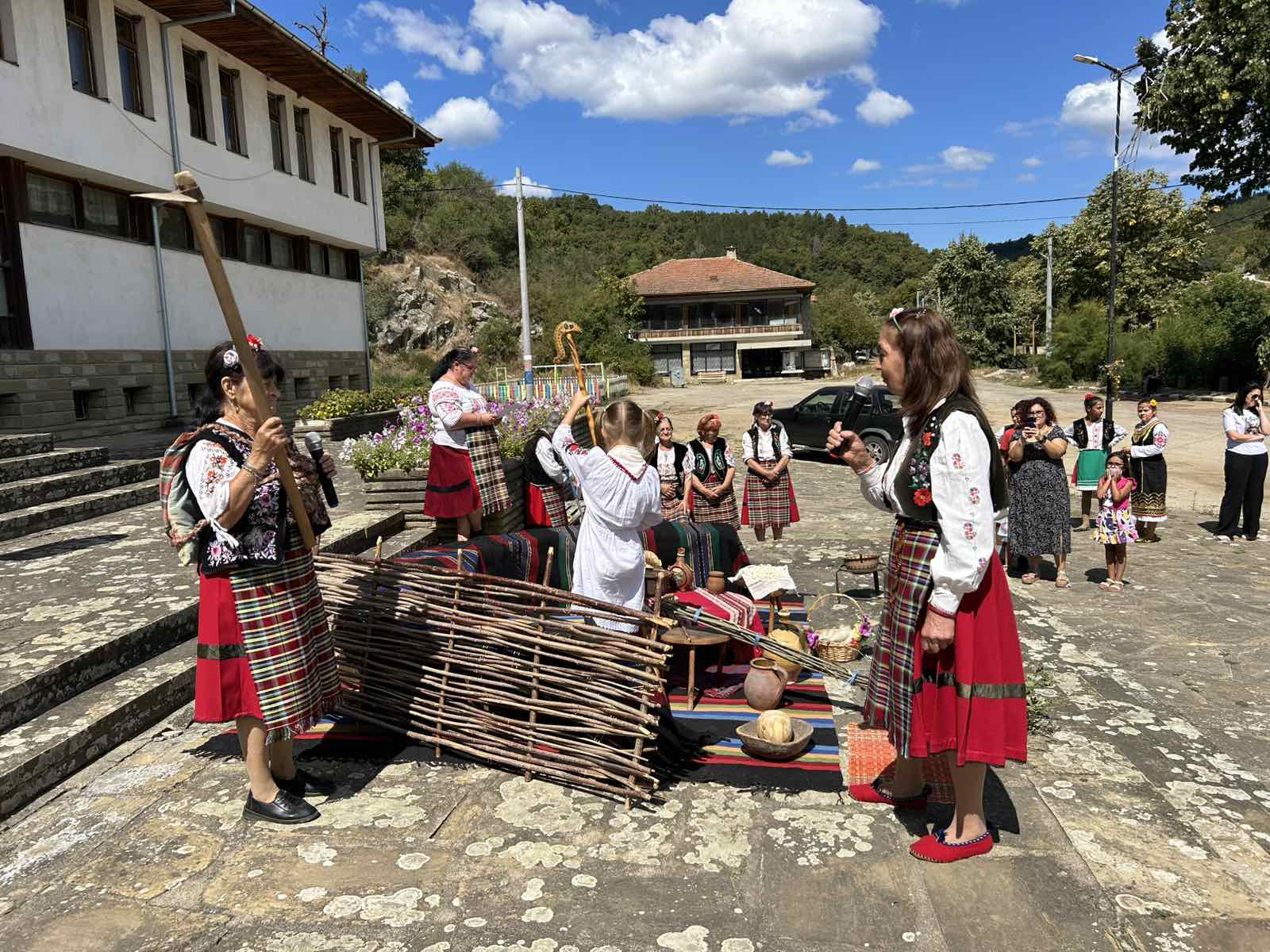 Neykovo otbelyaza 330 godini svoeto sazdavane 1 2026 новините от българия с празнично честване нейково отбеляза 330 години от своето създаване. Събитието събра жители и гости на селото,... Нейково отбеляза 330 години от своето създаване 2026 българия новините balgarianovinite. Com 2026-09-04 14:50:14 нейково отбеляза 330 години от своето създаване 2026 информационна агенция за разследваща журналистика и разследващ репортаж бургас, българия