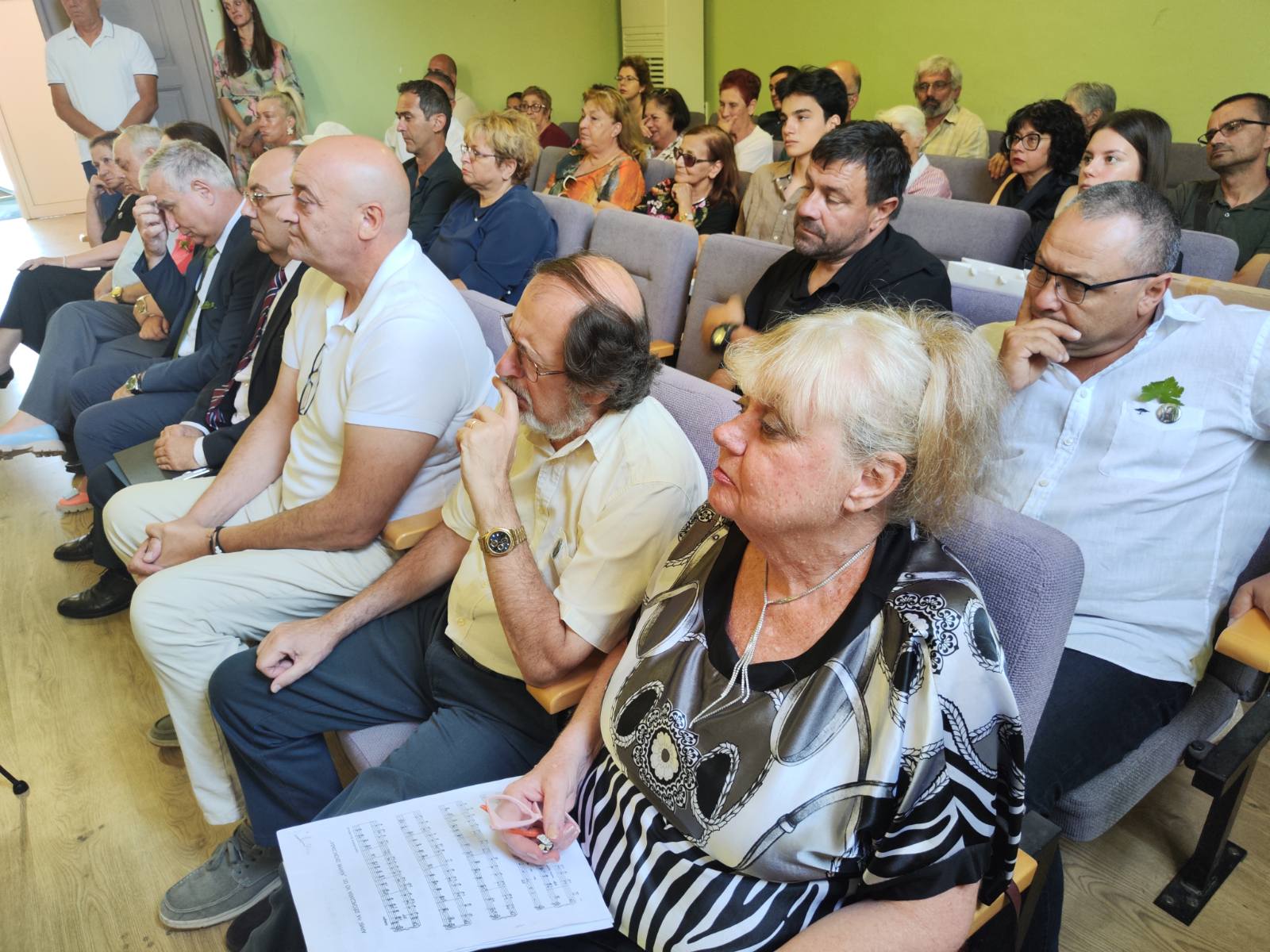 Осмите национални четения, посветени на захарий стоянов и 150 години от априлското въстание, събраха историци и изследователи в медвен 2026 | 2026 новините от българия - bulgarianovinite. Com Osmite natsionalni cheteniya posveteni zahariy 9 2026 новините от българия в родното село на захарий стоянов – медвен, днес се проведоха осмите национални четения, посветени на живота, делото... Осмите национални четения, посветени на захарий стоянов и 150 години от априлското въстание, събраха историци и изследователи в медвен 2026 българия новините balgarianovinite. Com 2026-09-05 14:07:23 осмите национални четения, посветени на захарий стоянов и 150 години от априлското въстание, събраха историци и изследователи в медвен 2026 информационна агенция за разследваща журналистика и разследващ репортаж бургас, българия
