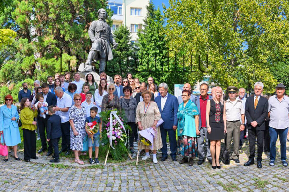 Потомци на Каракирковия род почетоха паметта на Капитан Петко войвода 2026
