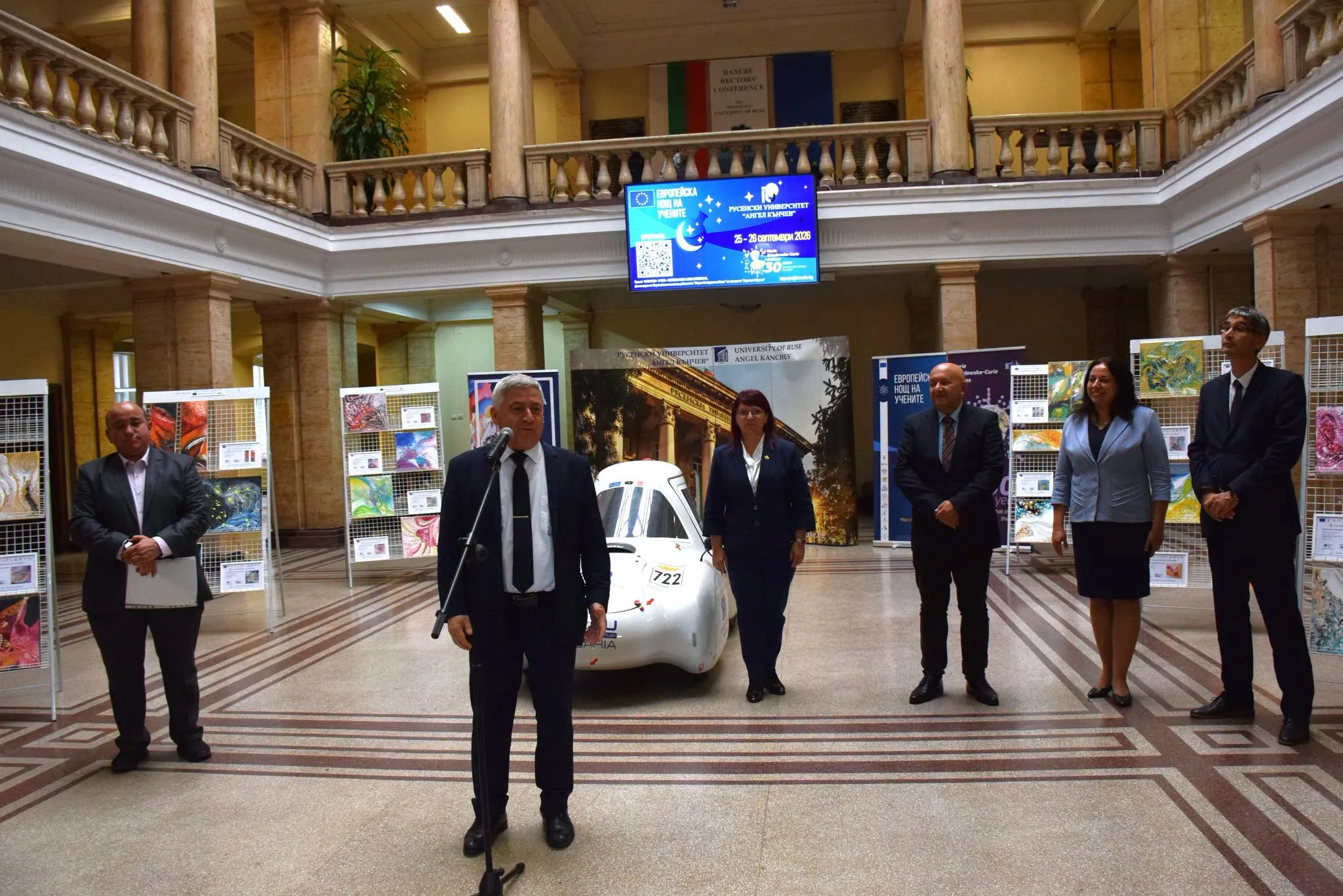 Нощ на учените rusenskiya universitet otkrito porednoto izdan 1 2026 новините от българия днес, 25. 09. 2026 г. , в централното фоайе на ректората на русенския университет беше открито поредното издание на... В русенския университет бе открито поредното издание на европейската нощ на учените, което тази година се провежда под мотото „любопитството, което променя света“ 2026 българия новините balgarianovinite. Com 2026-09-25 15:02:59 нощ на учените в русенския университет бе открито поредното издание на европейската нощ на учените, което тази година се провежда под мотото „любопитството, което променя света“ 2026 информационна агенция за разследваща журналистика и разследващ репортаж бургас, българия