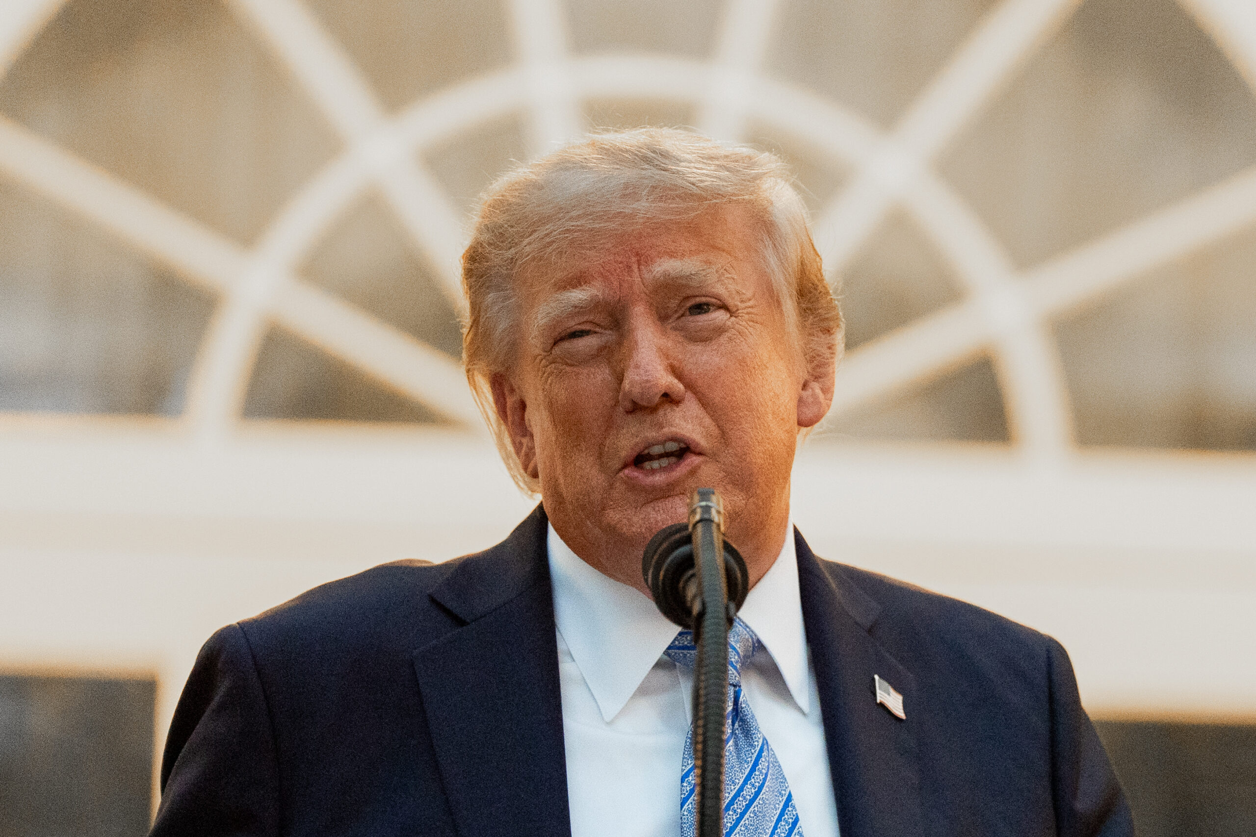Trump boasts of economic deal with europe’s ‘last dictator’ to blunt cost of trade war on us farmers 2026 | alexander lukashenko 2026 world news from bulgaria - balgarianovinite. Com Donald trump