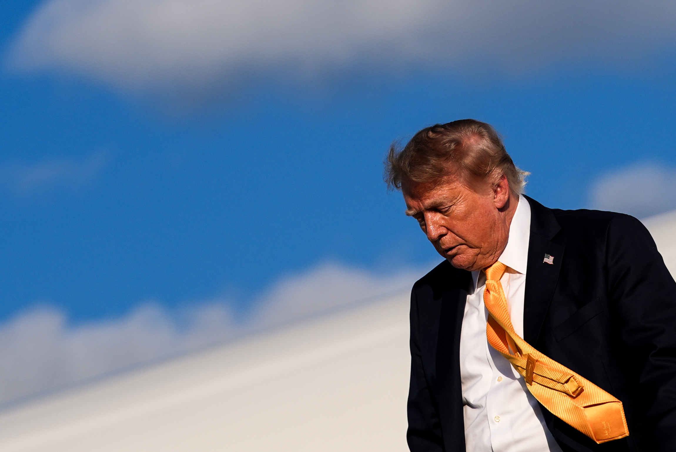 Trump dubs mar-a-lago the ‘southern white house’ in glowing truth social post 2026 | 2026 world news from bulgaria - balgarianovinite. Com Donald trump