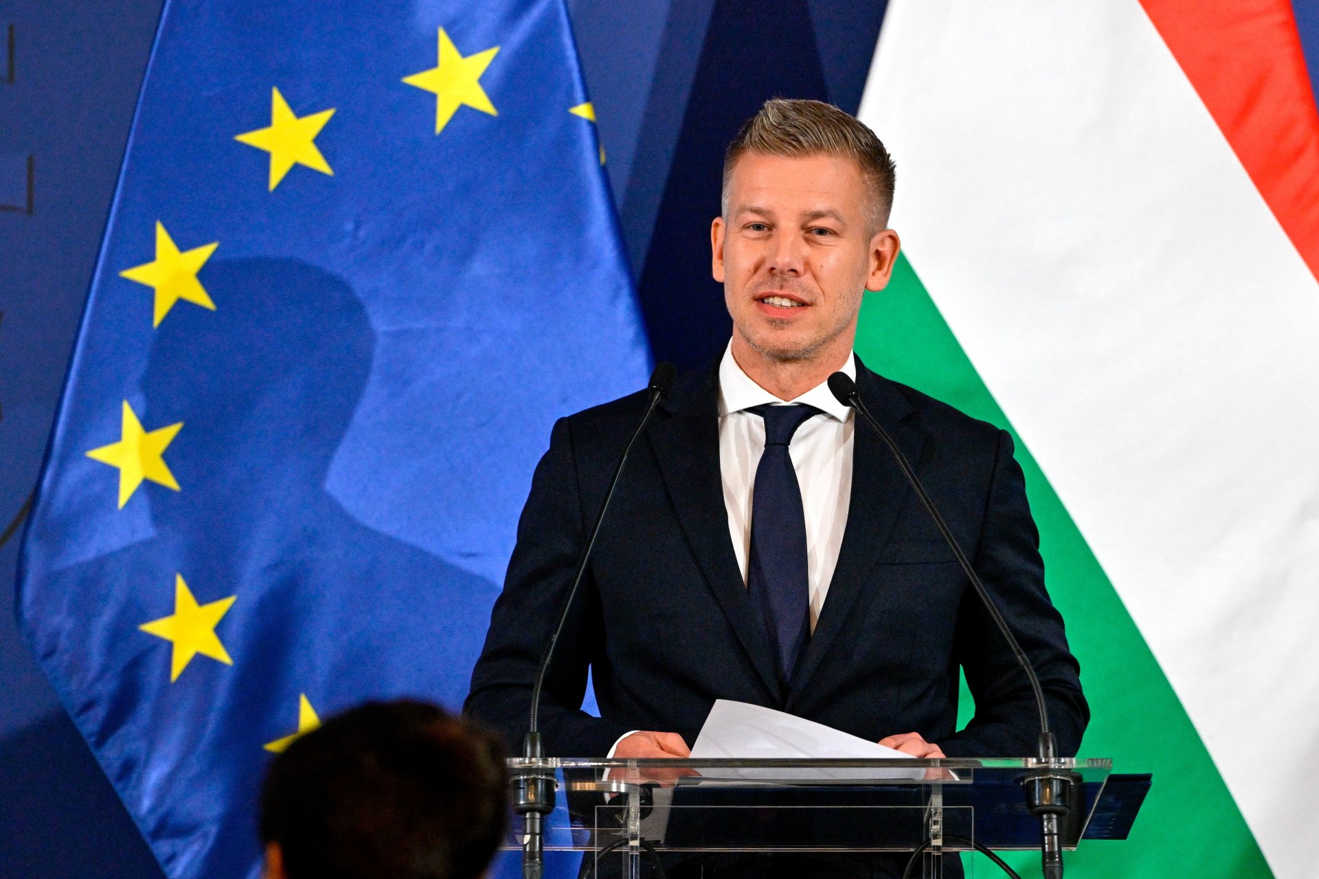 Унгарският парламент свали имунитета на премиера мадяр, разследват го за кражба 2026