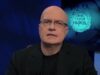 Вече разследват Слави Трифонов заради бутането на паметника на Калушев 2026 Вече разследват Слави Трифонов заради бутането на паметника на Калушев 2026